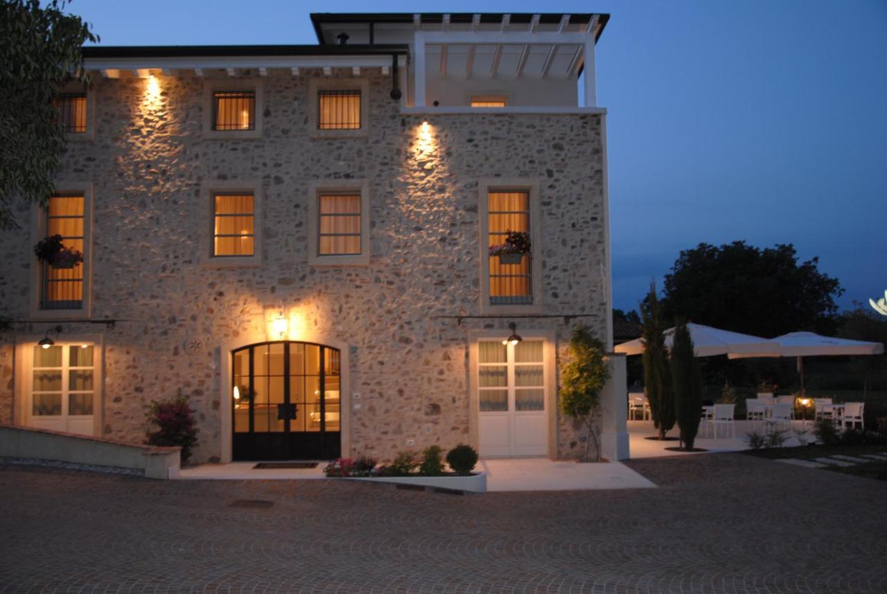 Relais Ca' Morenica Valeggio sul Mincio Exteriör bild