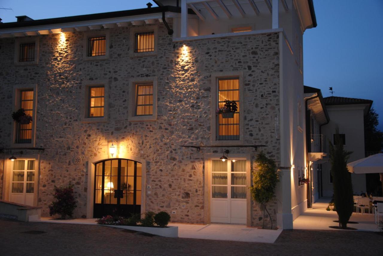 Relais Ca' Morenica Valeggio sul Mincio Exteriör bild