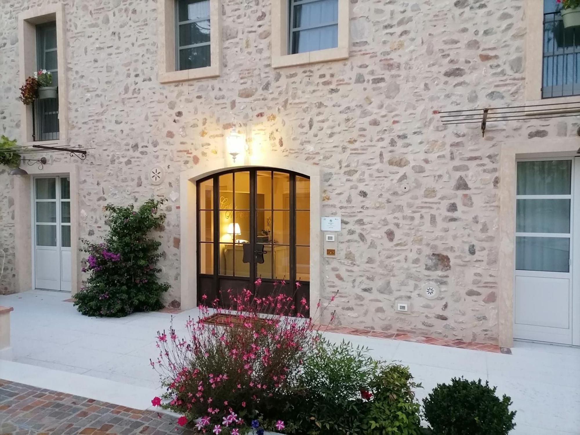 Relais Ca' Morenica Valeggio sul Mincio Exteriör bild