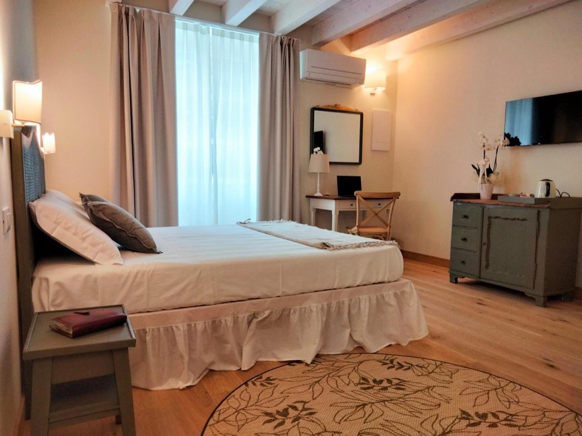 Relais Ca' Morenica Valeggio sul Mincio Exteriör bild