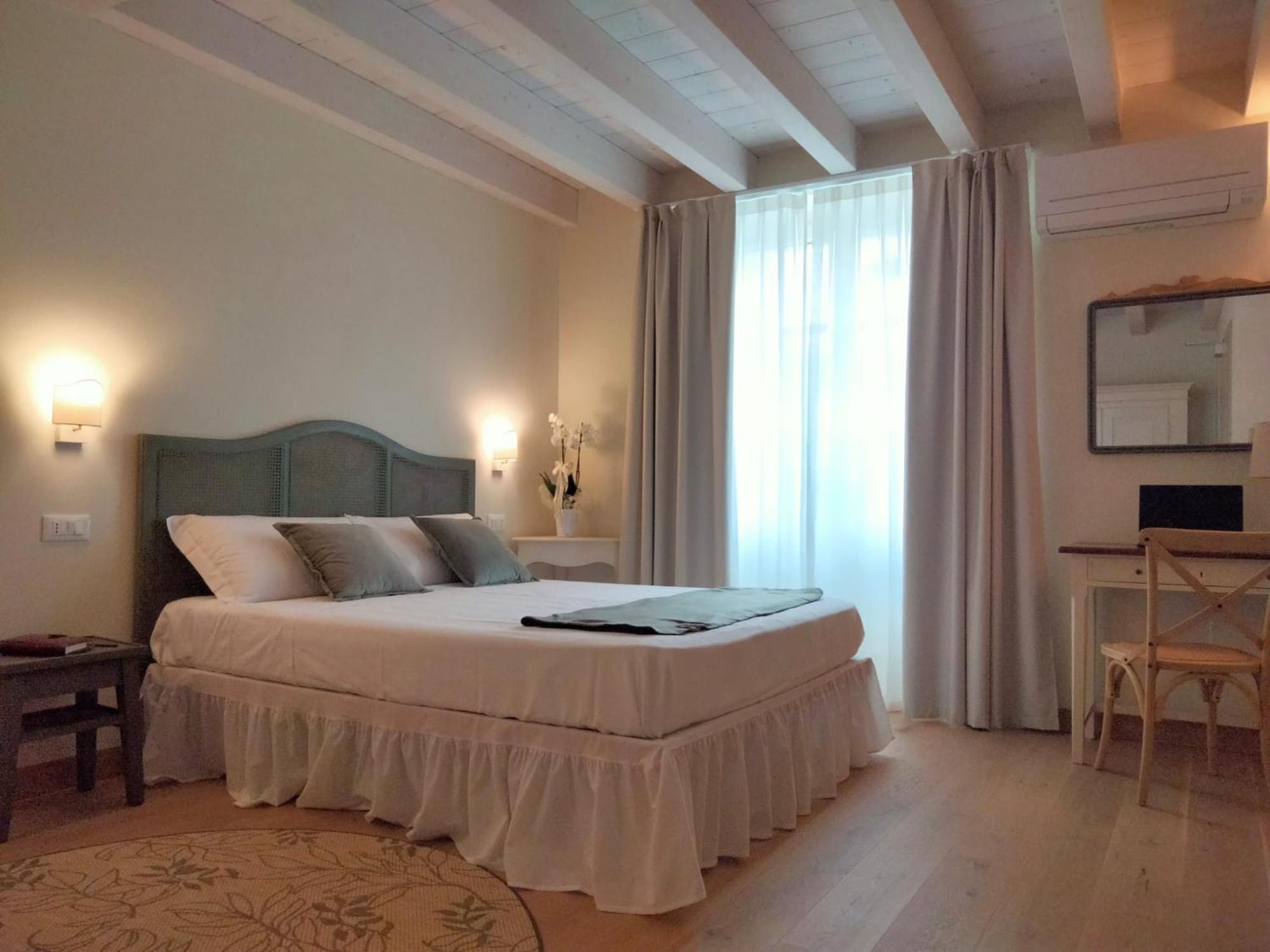 Relais Ca' Morenica Valeggio sul Mincio Exteriör bild