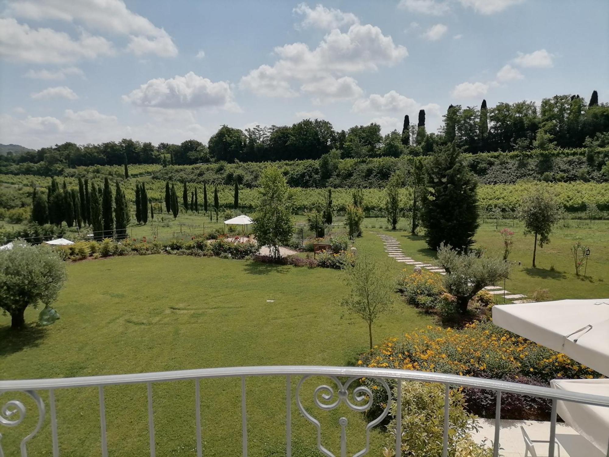 Relais Ca' Morenica Valeggio sul Mincio Exteriör bild