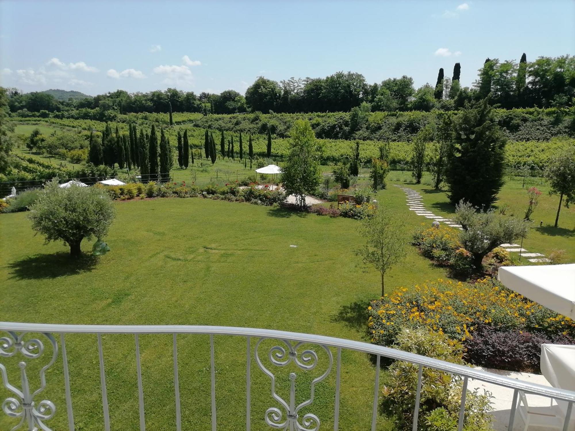 Relais Ca' Morenica Valeggio sul Mincio Exteriör bild