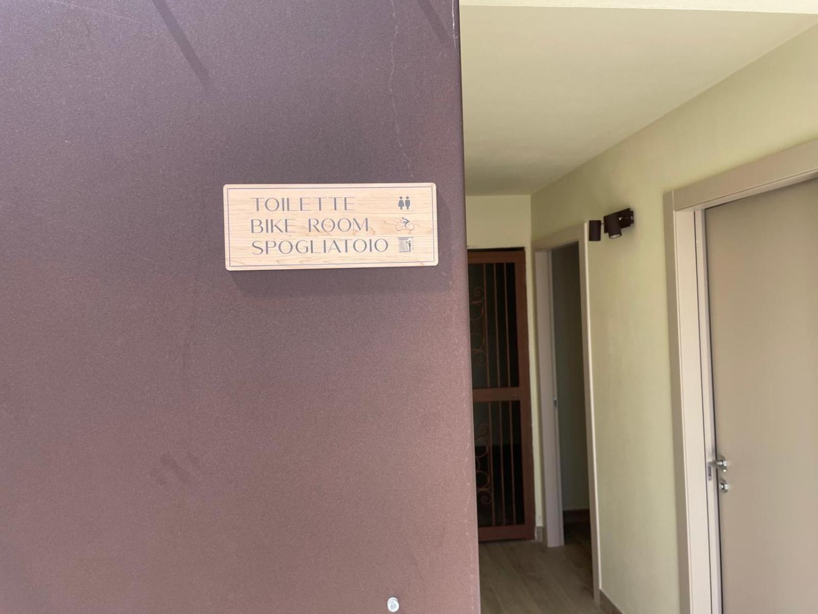 Relais Ca' Morenica Valeggio sul Mincio Exteriör bild